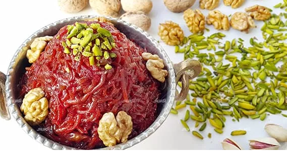 سر سفره شب یلدا چی بزاریم که رنگین تر شود؟