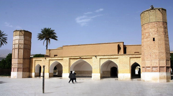 آدرس دیدنی ترین مسجد داراب کجاست؟