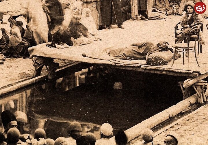 عکسی زیر خاکی از قدیمی ترین نمایش اجرا شده در ایران مربوط به صد سال پیش در عصر قاجار