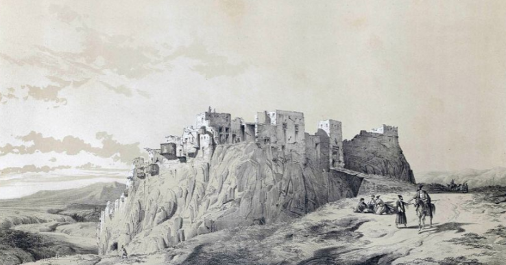 معماری جالب قلعه ایزدخواست