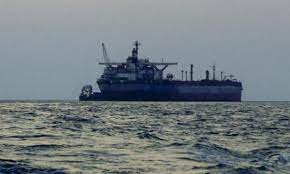 حمله پهپادی یمنی‌ها به یک نفتکش در دریای سرخ 