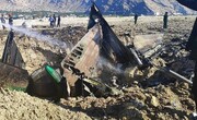پیدا شدن لاشه جنگنده سوخو ۲۲ پس از سقوط کنار دریاچه پریشان + فیلم