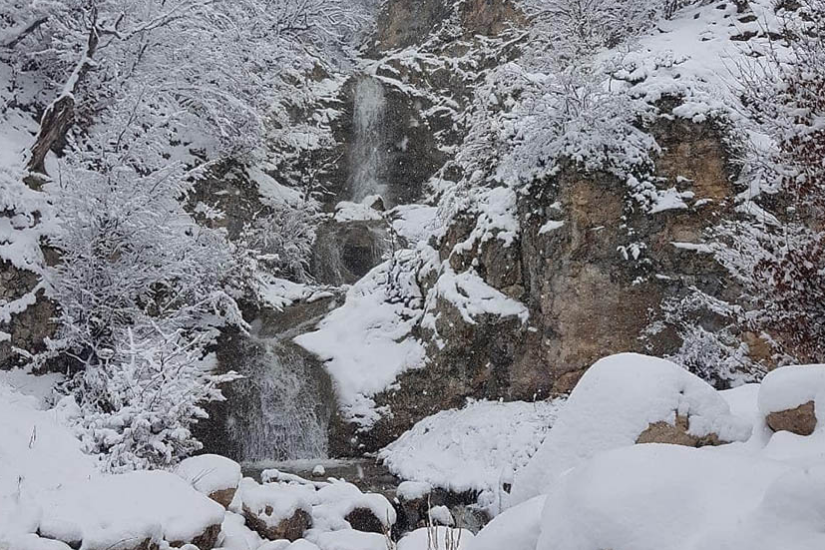 زیباترین آبشار میامی سمنان کجاست؟