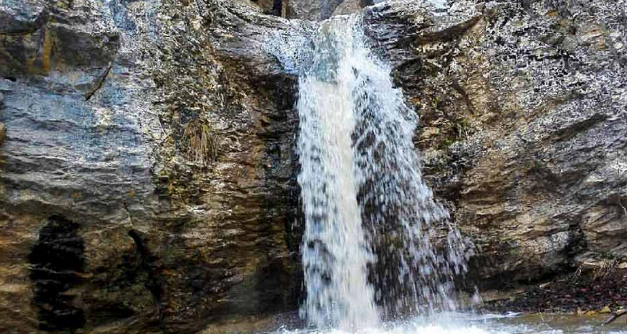 زیباترین آبشار میامی سمنان کجاست؟