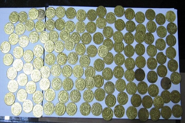 کشف سکه‌های عتیقه میلیاردی در کرمان
