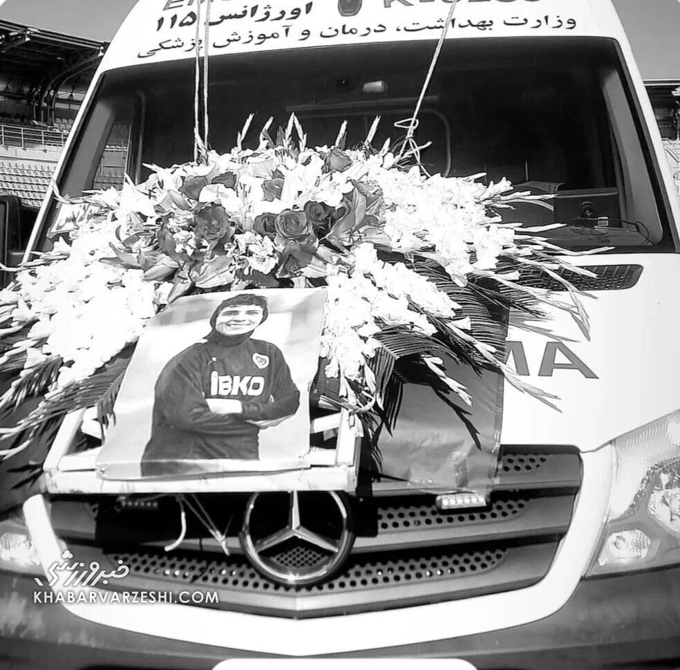 تصاویر غم‌انگیز از مراسم تشییع پیکر ملیکا محمدی