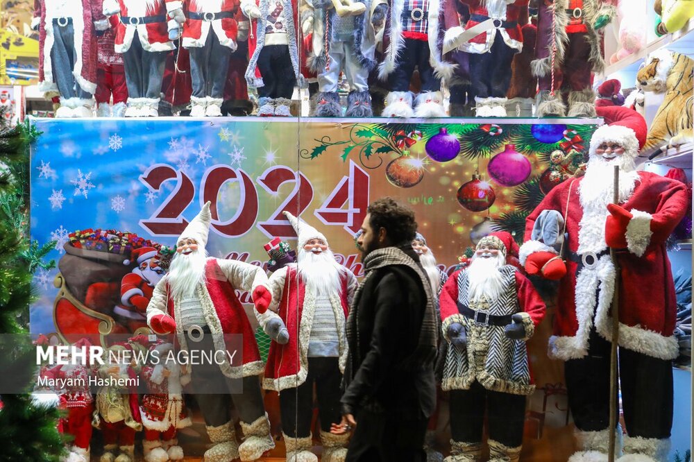 تصاویری جذاب از کریسمس در خیابان‌ها تهران