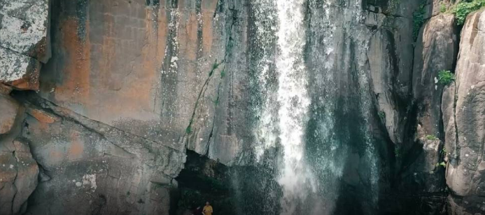 حتما از آبشار ورزان در تالش بازدید کنید