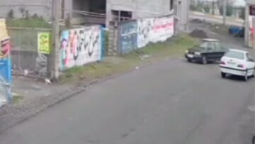 ویدئو باورنکردنی از استقامت عجیب  پراید در تصادف با دیوار!