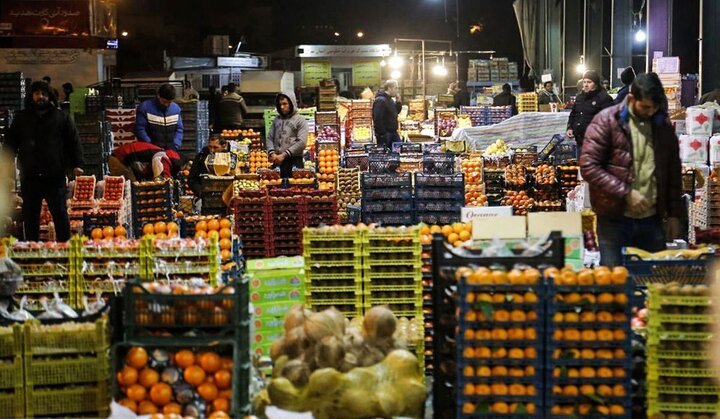 جدیدترین قیمت انواع میوه در بازار / هر کیلو انار ۱۰ تا ۵۰ هزار تومان!