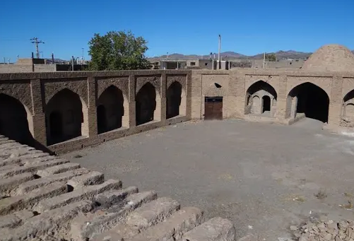 رباط کبودان بردسکن کجاست؟