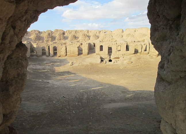 رباط کبودان بردسکن کجاست؟