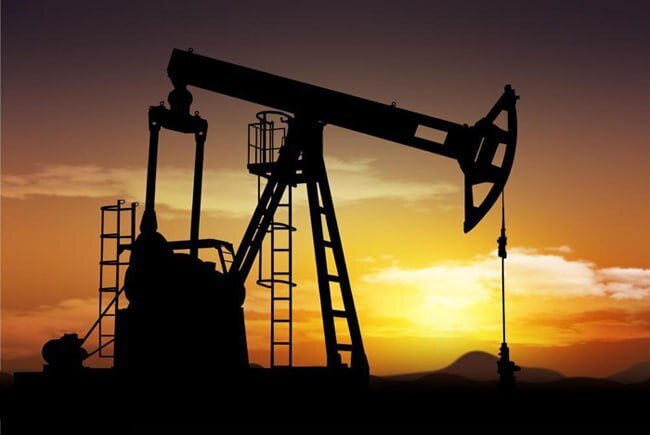 افزایش تولید نفت ایران به ۳ میلیون و ۴۰۰ هزار بشکه در روز