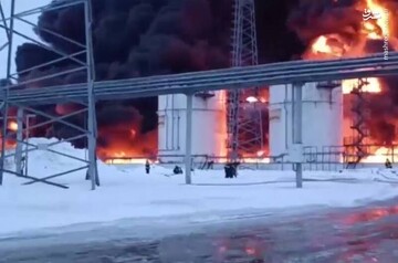 آتش سوزی وحشتناک در انبار نفت این منطقه + فیلم