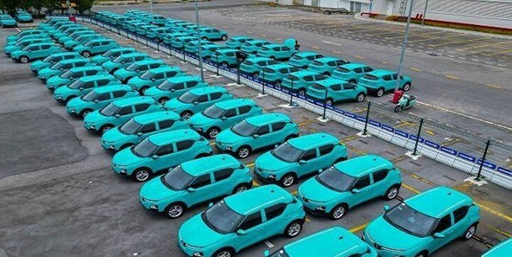 رنگ تاکسی‌های برقی «آبی فیروزه‌ای» تعیین شد