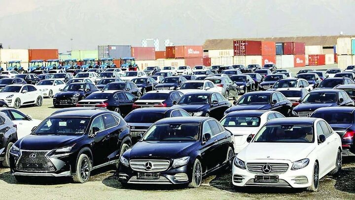 آخرین اخبار از واردات خودرو از مناطق آزاد
