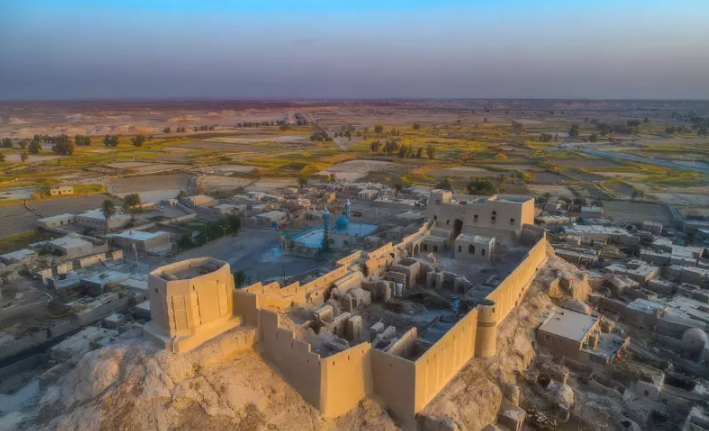 حتما از قلعه سه کوهه زابل بازدید کنید