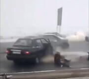 صحنه‌های دلخـ‌راش تصادف زنجیره‌ای خودروها در جاده مشهد!/  فیلم