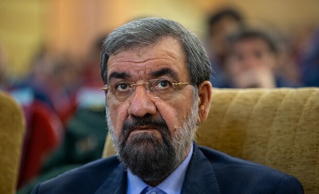 محسن رضایی: اینکه بگویند ایران در حمله به پایگاه‌های آمریکایی دست دارد یک دروغ بزرگ است