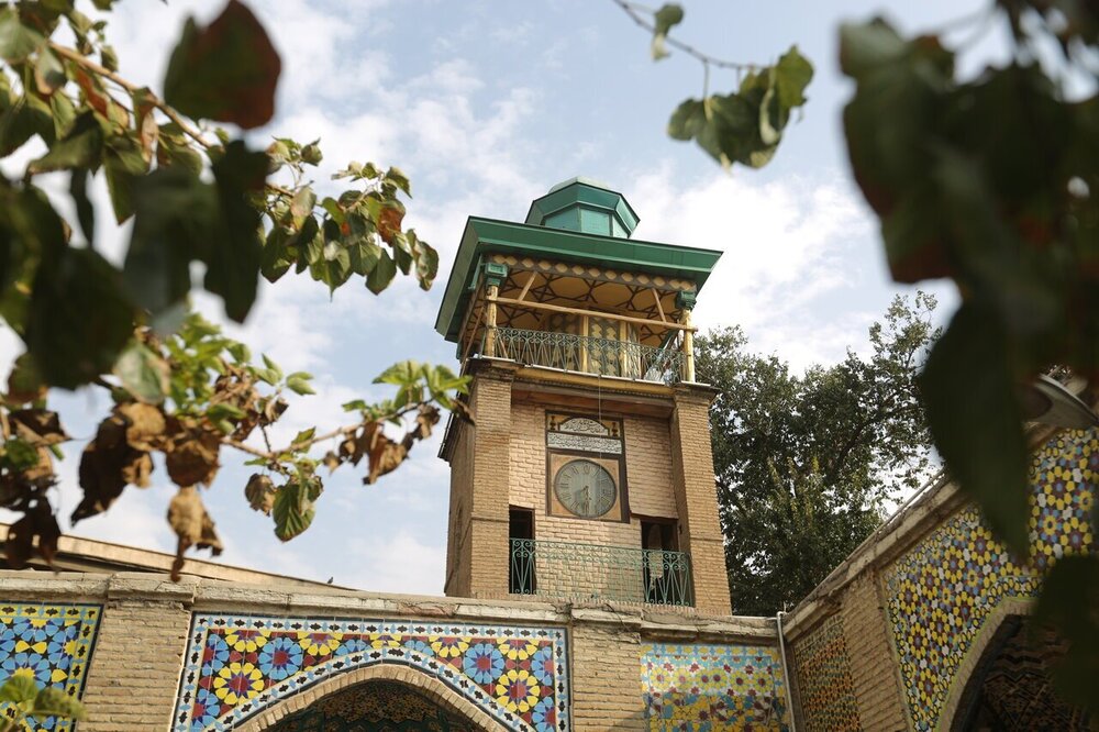 چرا مسجد مشیرالسلطنه را مسجد ساعت می‌نامند؟ | معماری متفاوت با الهام از شمس‌العماره