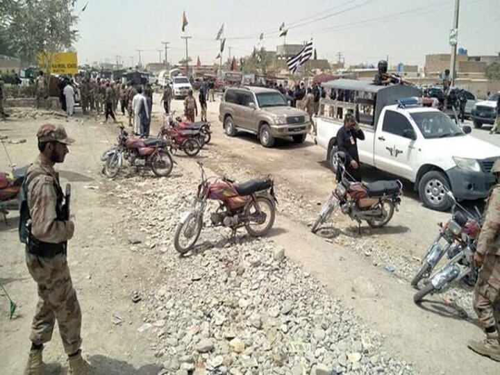 ۲۲ کشته در پی انفجار دو بمب در پاکستان 