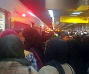 ماجرای خودکشی یک زن در ایستگاه انقلاب متروی تهران