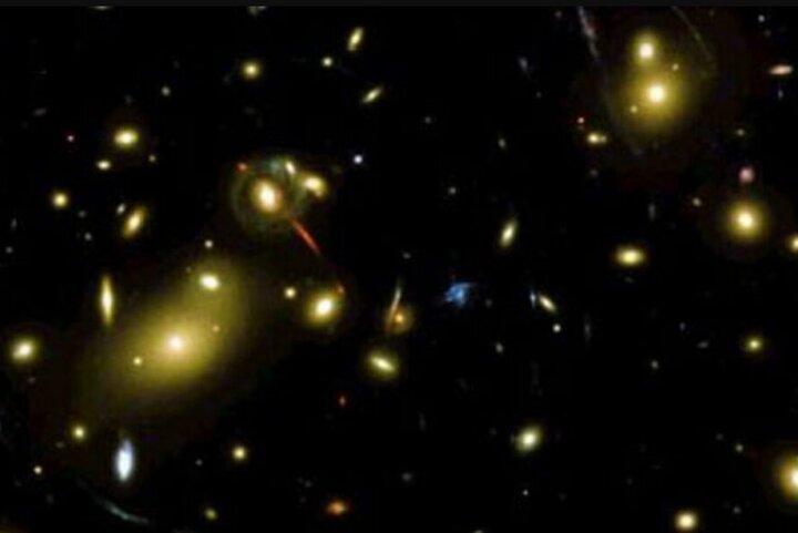 سفر به دورترین نقطه‌ی آسمان: کهکشان MACS۰۶۴۷-J