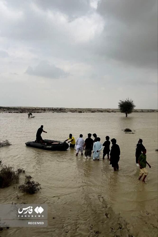 سیستان و بلوچستان را آب برد! + وقوع سیل آب در این شهر ایران / تصاویر