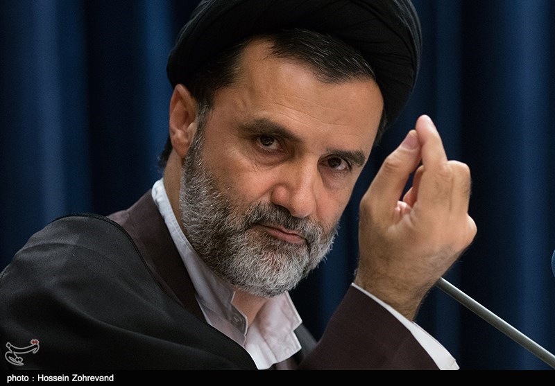 محمود نبویان، رای اول تهران کیست؟ منتقد قسم خورده ظریف و تمجیدگر طالبان!