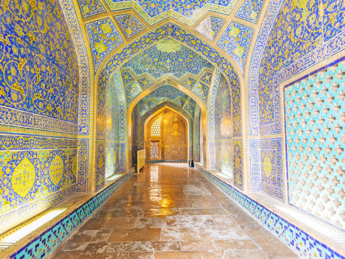 مسجد شیخ لطفالله؛ سفر به دنیای هنر و معماری ایرانی