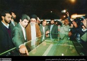 تصاویری دیده نشده از سفر رهبر انقلاب به خوزستان / فیلم