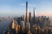 بتن‌ریزی یک برج غول پیکر در چین + فیلم