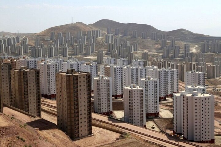 چینی‌ها با ۱۵۰ دلار در ایران خانه می سازند! / ساخت مسکن ارزان شدنی است؟