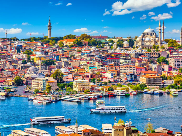 استانبول؛ دو دنیا در یک شهر / سفر به قلب تاریخ، در تقاطع دو قاره