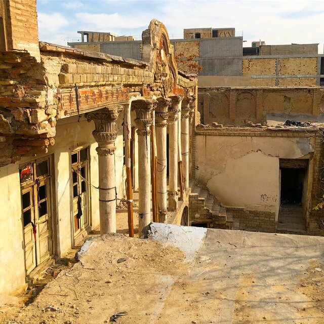 تصاویر غم‌انگیز از فروریختن یک عمارت تاریخی 