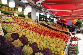 قیمت روز انواع میوه در بازار /  هر کیلو موز ۱۱۰ هزار تومان!