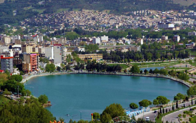 نگین آبی خرمآباد؛ سفری به دریاچه کیو