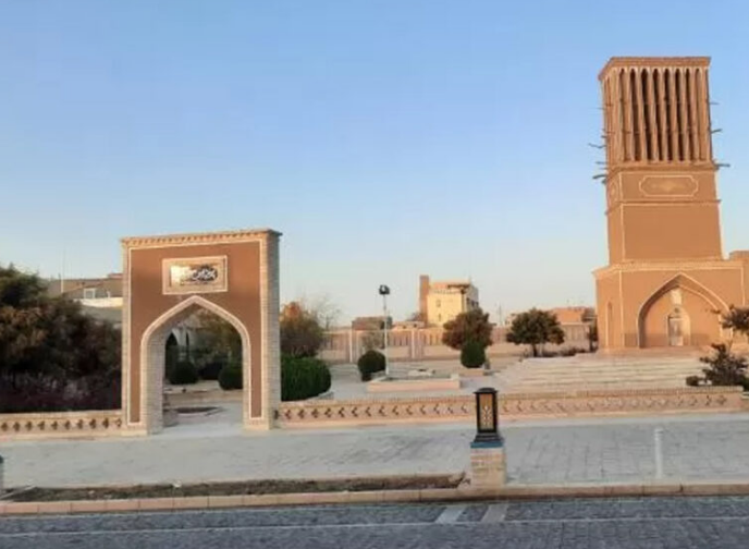 سفری به خنکای بادگیر معین در رفسنجان