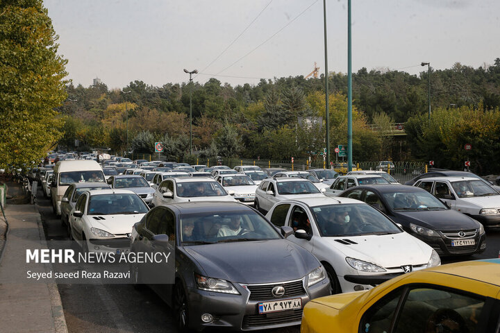 ترافیک سنگین در جاده چالوس آزادراه تهران _ شمال