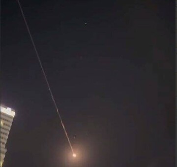 فوری؛ نخستین تصاویر از شلیک موشک توسط جنگنده های اسرائیلی + فیلم
