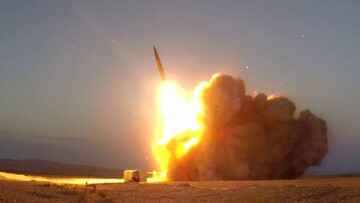 اولین فیلم از برخورد موشک‌ ایران به اهداف در اسرائیل