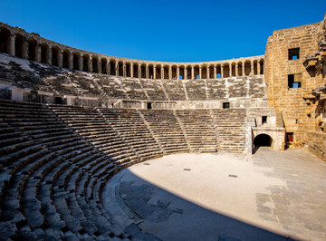 گشتی در تئاتر آسپندوس؛ بزرگترین تئاتر رومی در آناتولی