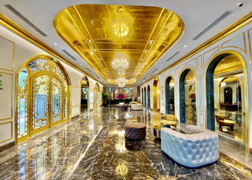 زیباترین هتل ویتنام / هتل طلایی؛ اقامتی درخشان در قصری از طلای 24عیار