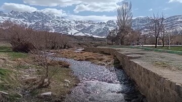 ویدئو باورنکردنی از طبیعت تماشایی افوس در فصل بهار که باورتان نمی شود ایران باشد
