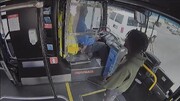 بزن بزن شدید مسافر با راننده اتوبوس + فیلم