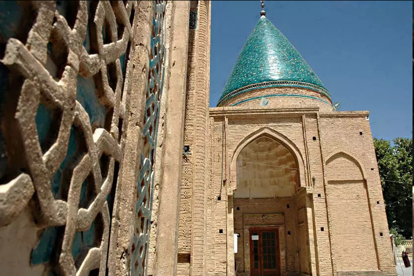 فاصله اصفهان تا مشهد از جندق