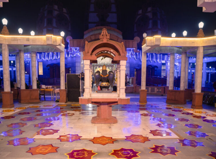 معبد ایسکون دهلی؛ سفری به قلب فرهنگ و معنویت هند