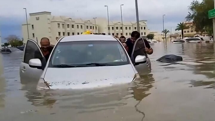 فیلم هولناک از سیل ترسناک در شهر مدینه عربستان