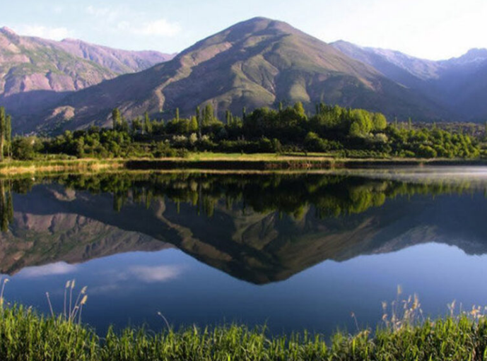 دریاچه کوه گل؛ جایی که طبیعت بکر و تفریح در هم آمیختهاند