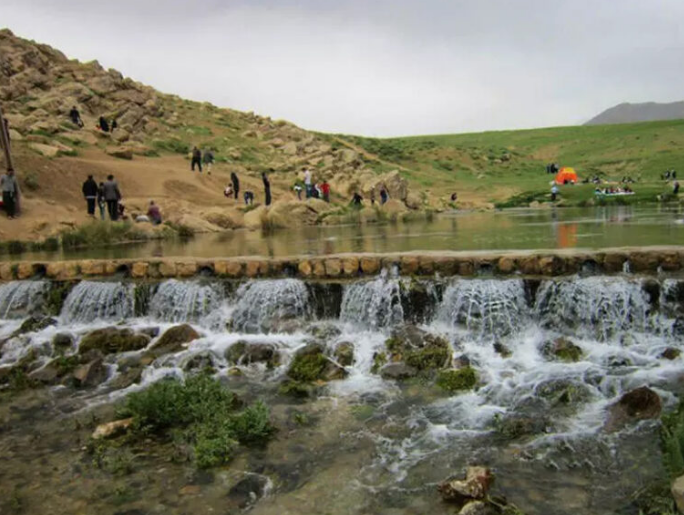 چشمه دیمه؛ سرچشمه حیات زایندهرود